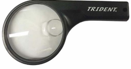 Plastic underwater magnifier with 2 magnification levels